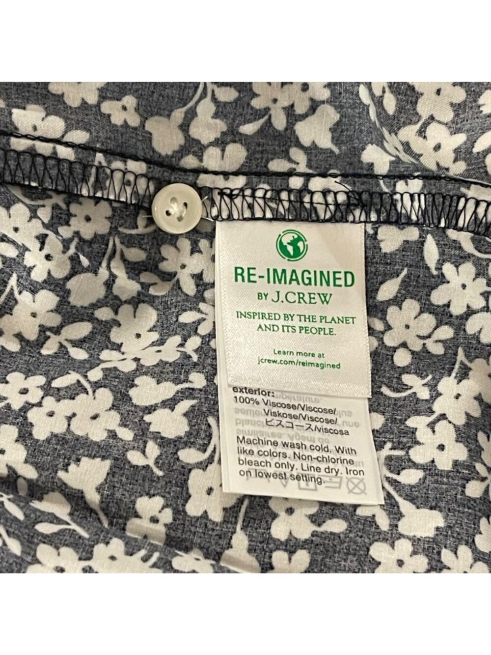 J.Crew Womens XS Navy Floral Short Sleeve Blouse Split Neck 100% Viscose Lightwe - Picture 7 of 12